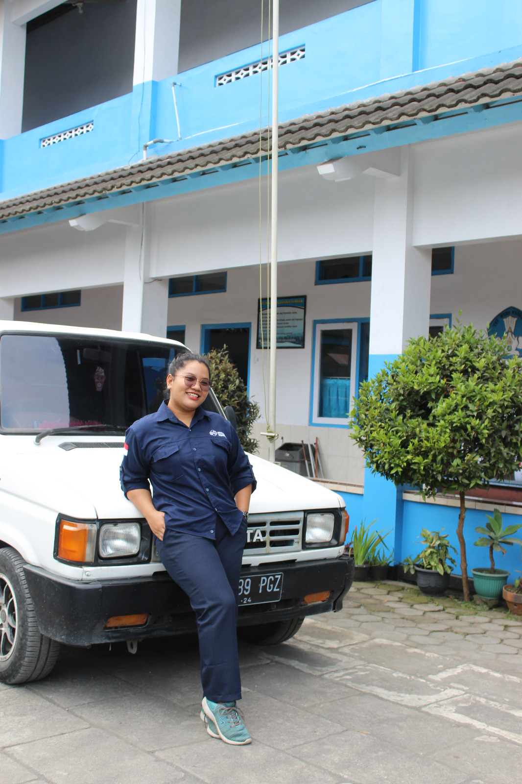 Veronica Warih Pratiwi, S.Pd.